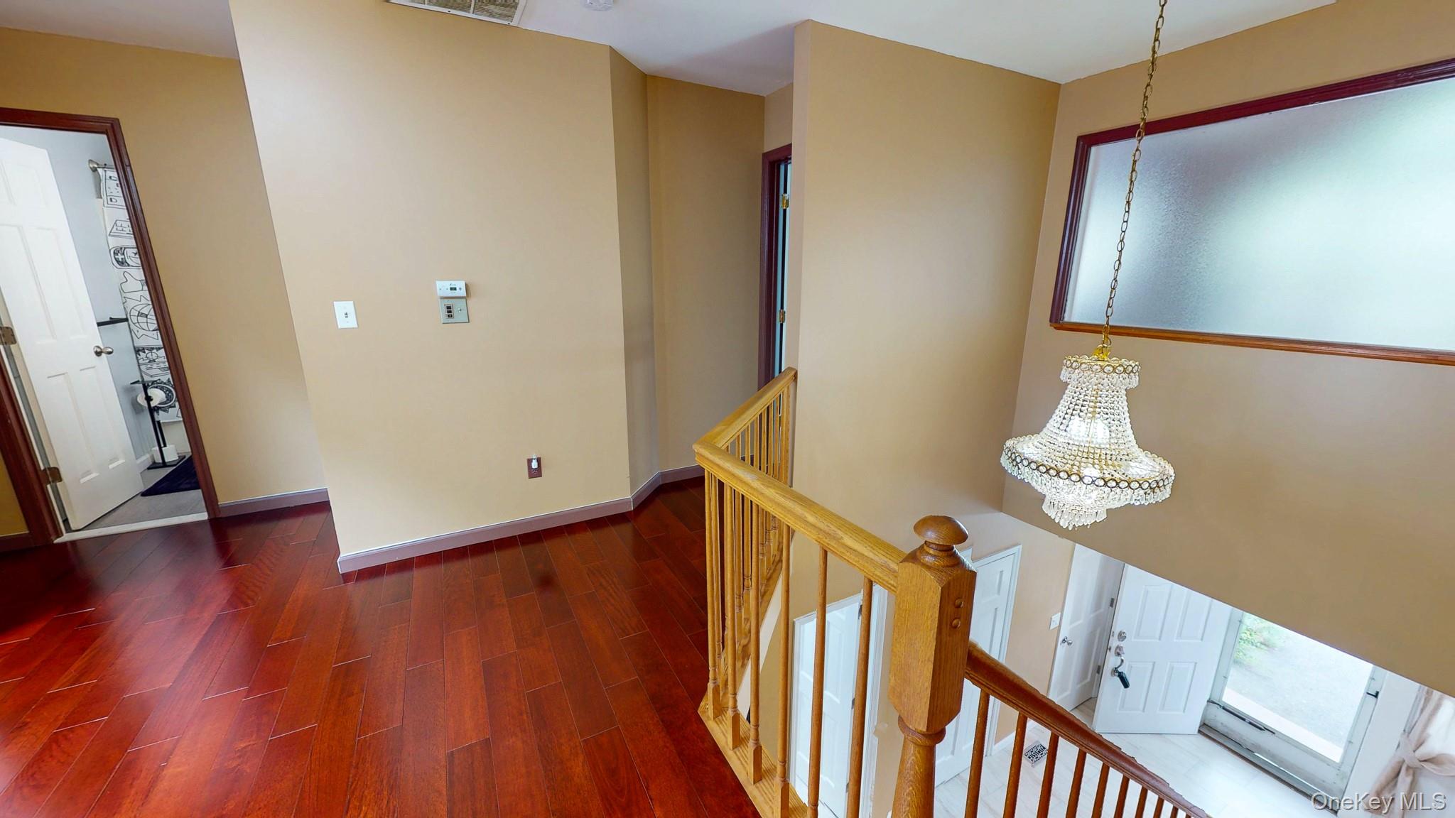 125 Pinebrook Drive, Hyde Park, NY 12538