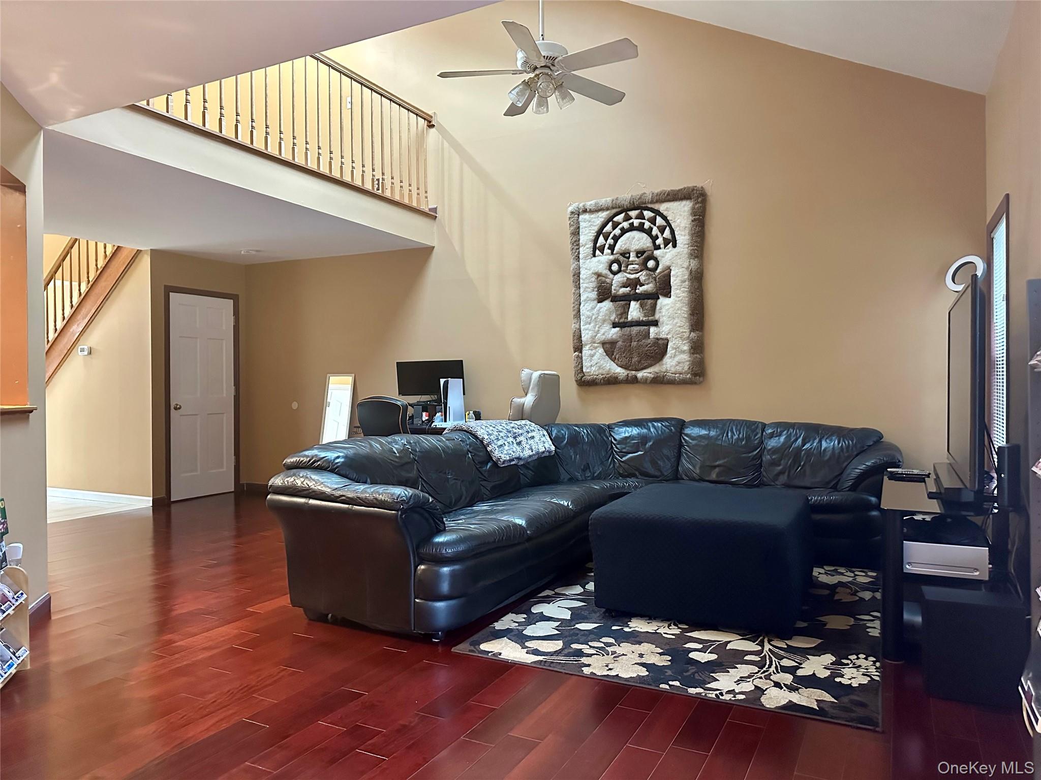 125 Pinebrook Drive, Hyde Park, NY 12538