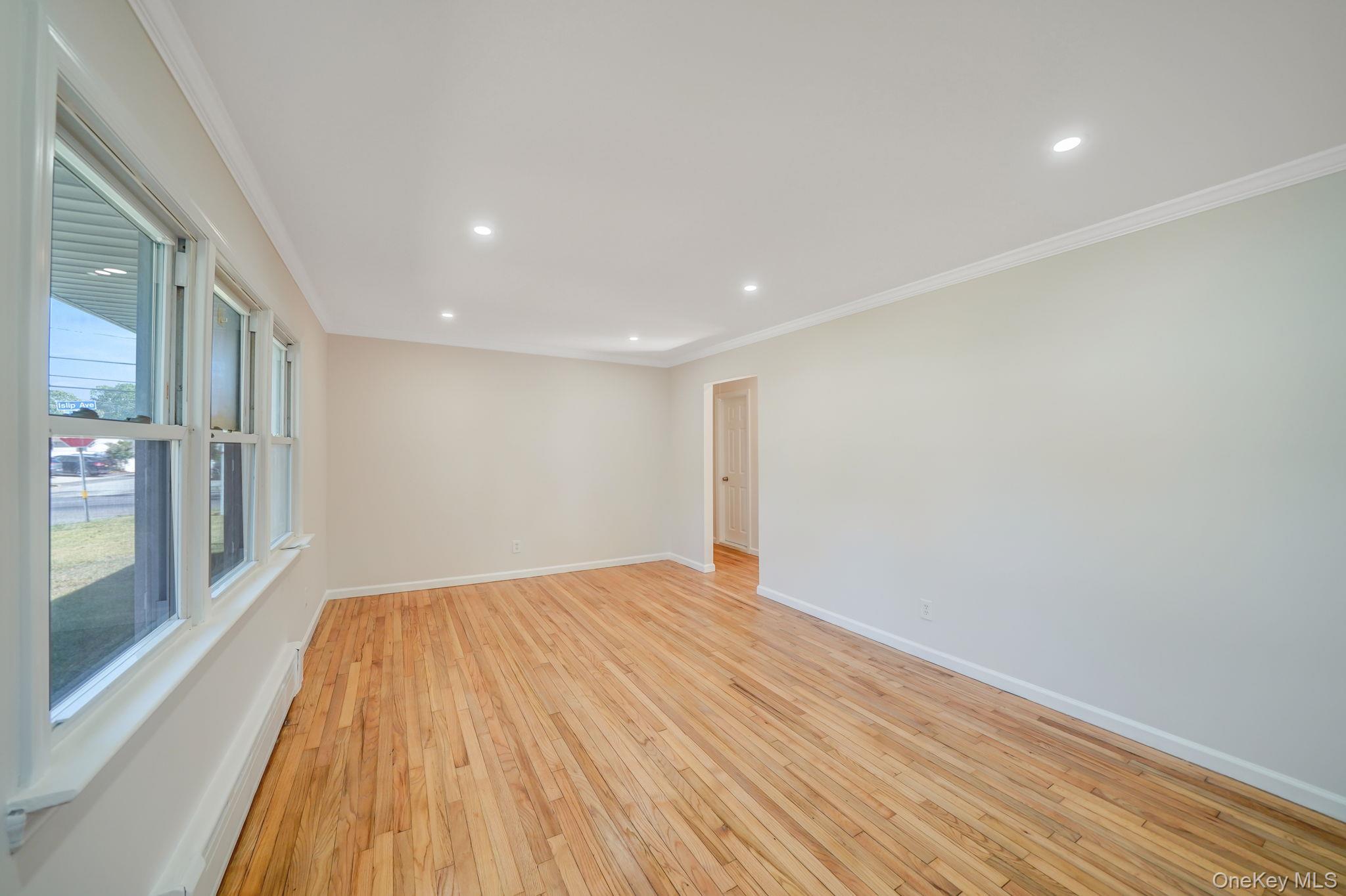 2 W Walnut Street, Islip, NY 11751