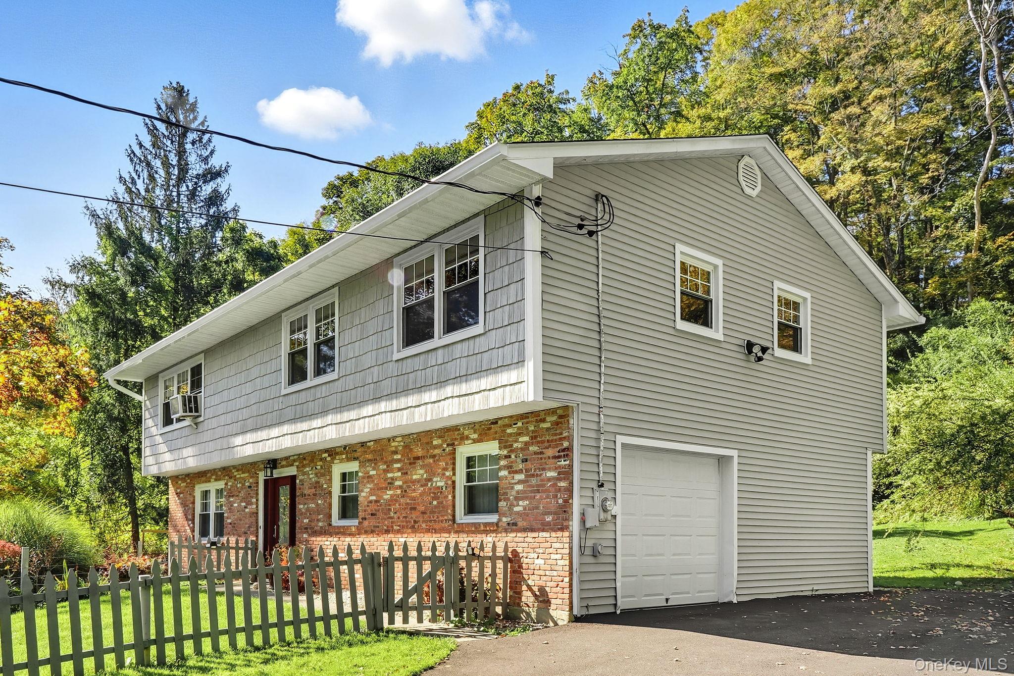 41 Beale Road, Cold Spring, NY 10516