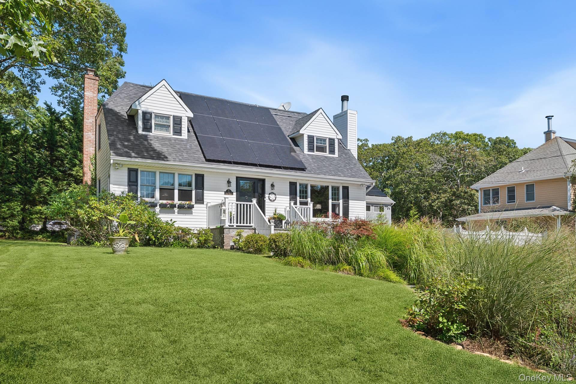 58 Ocean Avenue, Hampton Bays, NY 11946