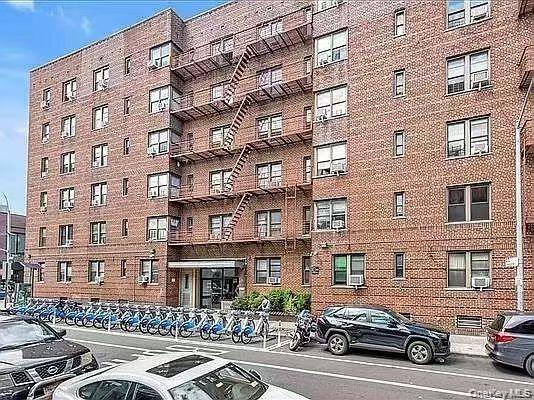 4035 ITHACA ST # 5B, Elmhurst, NY 11373