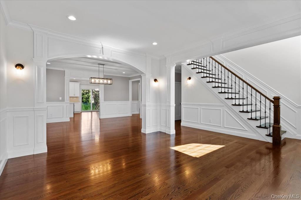 17 Hannington Avenue, Wantagh, NY 11793