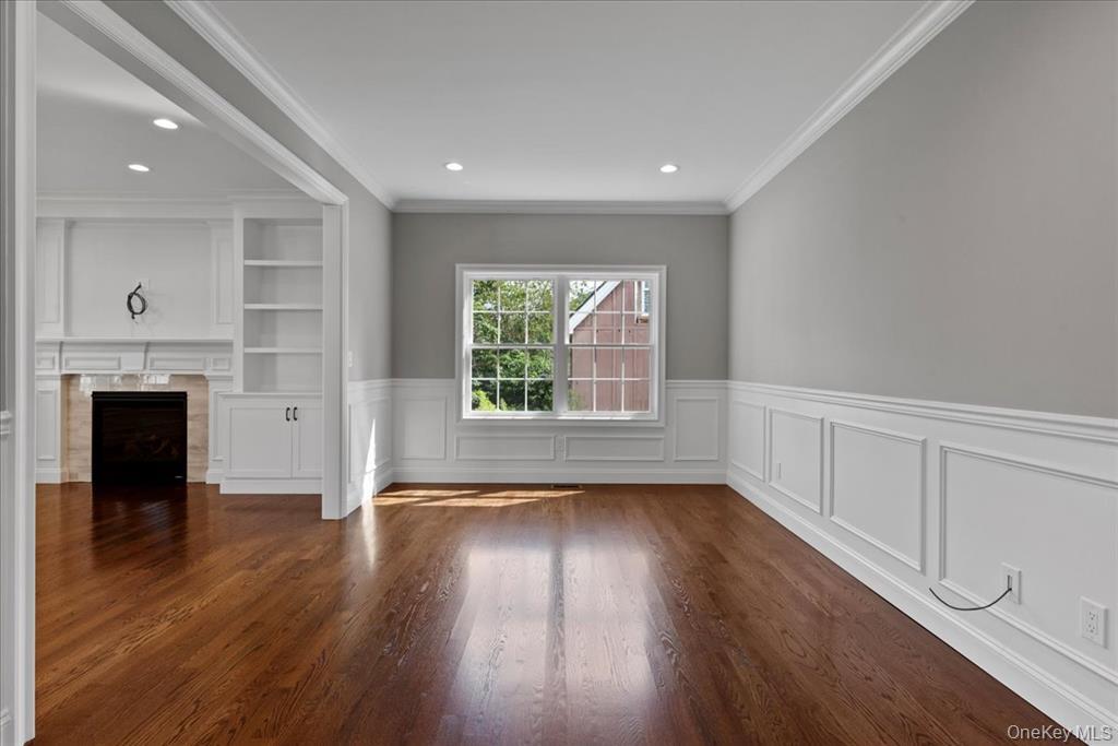 17 Hannington Avenue, Wantagh, NY 11793