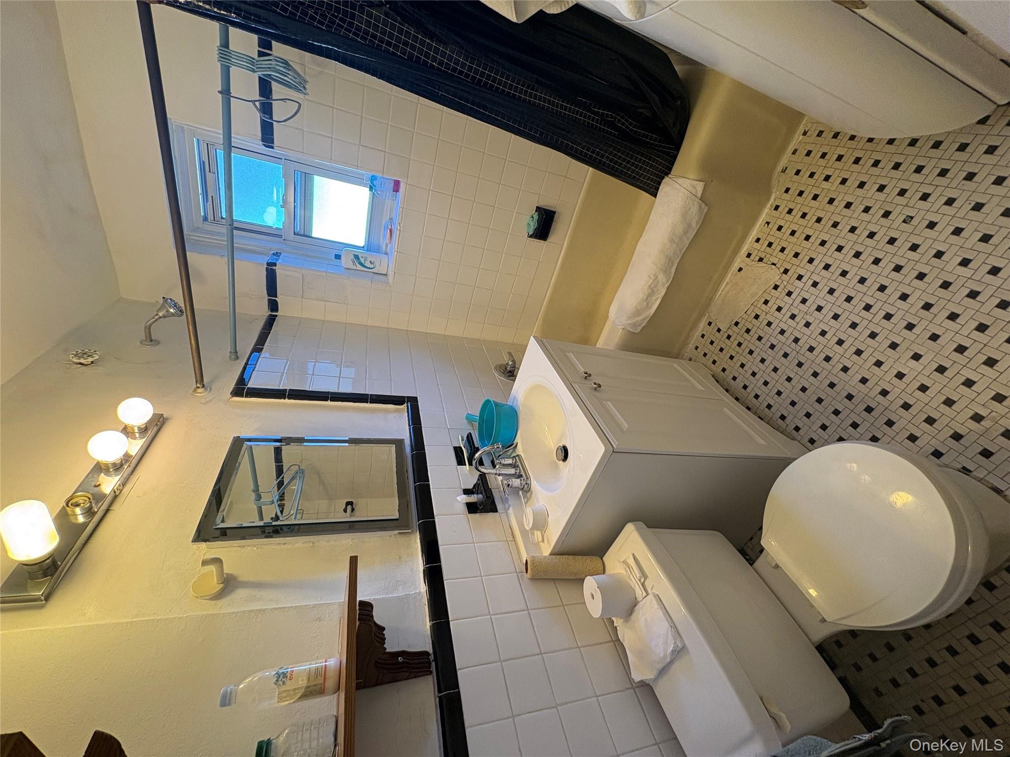 14731 38 Avenue # A68, Flushing, NY 11354