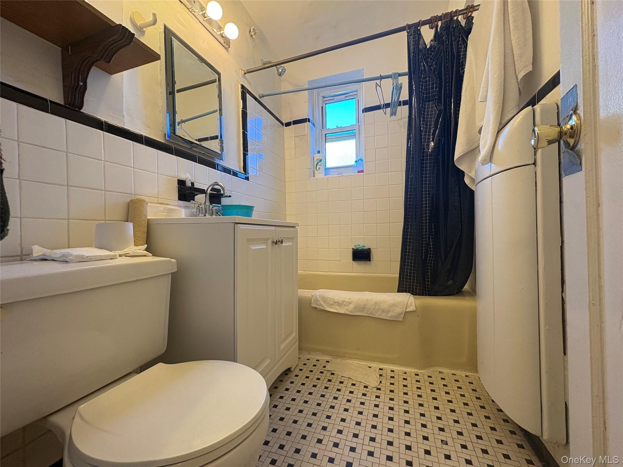 14731 38 Avenue # A68, Flushing, NY 11354