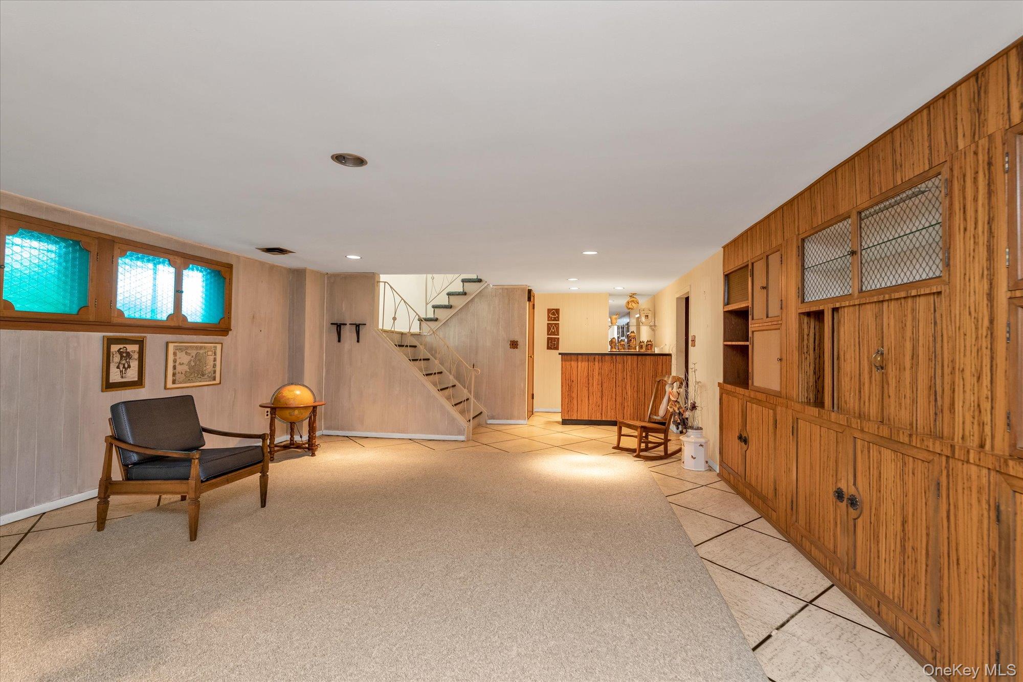 180 Dogwood Road, Roslyn, NY 11576