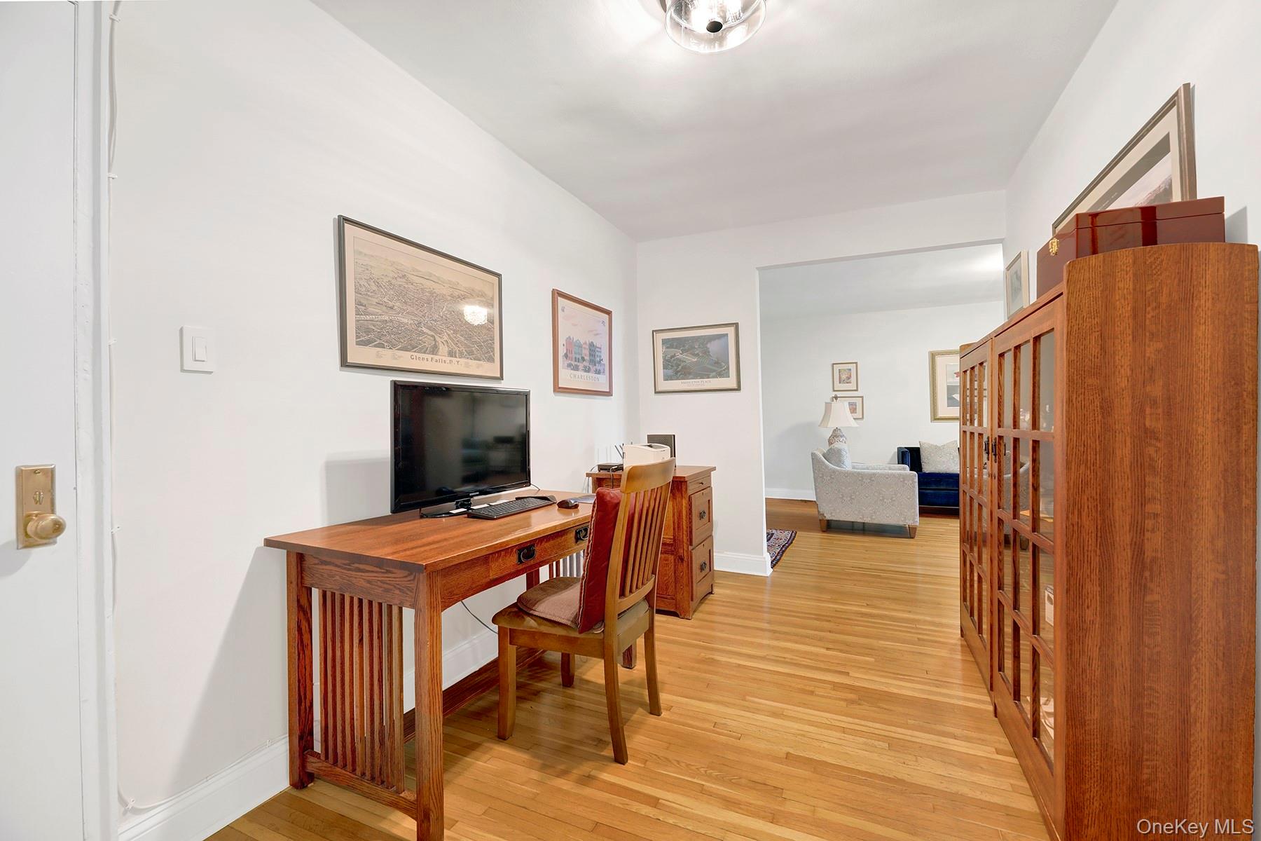 9707 4th Avenue # 4F, Brooklyn, NY 11209