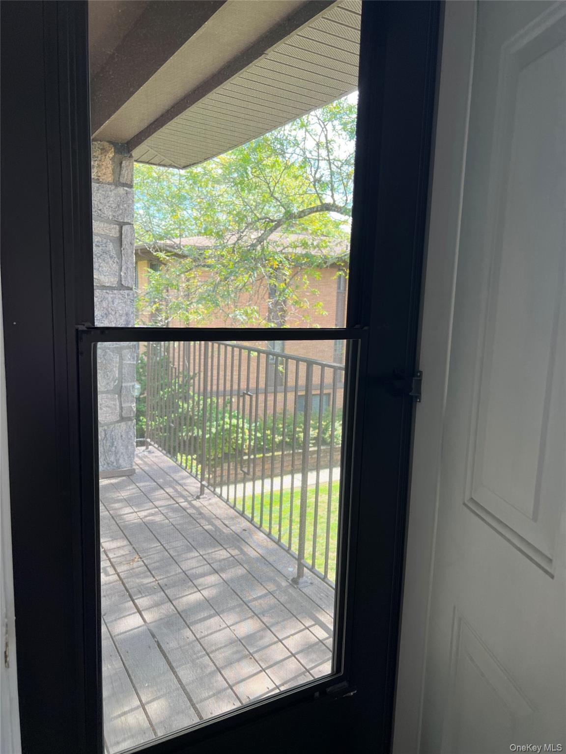 10 Oakwood Terrace # 110, New Windsor, NY 12553