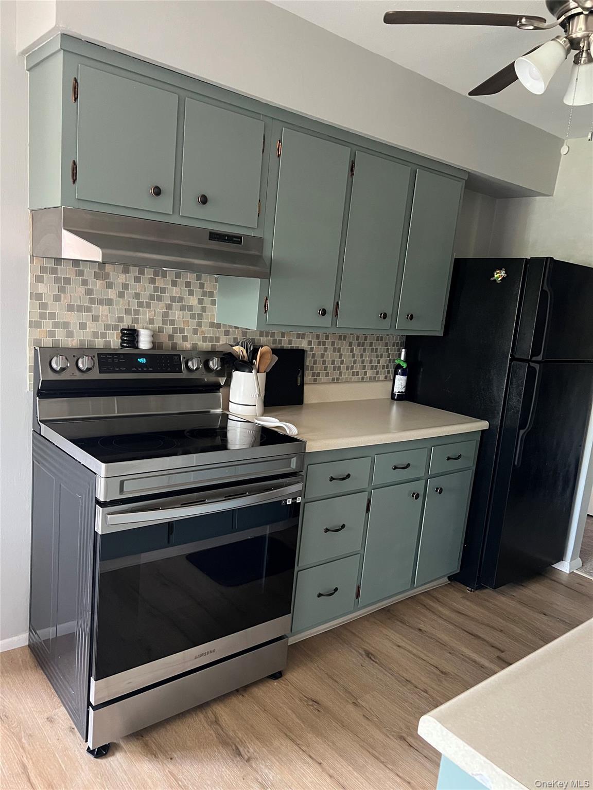 10 Oakwood Terrace # 110, New Windsor, NY 12553