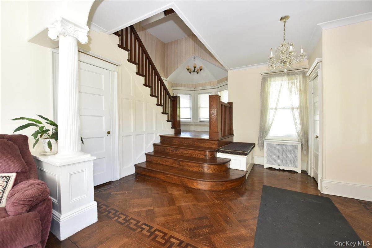 101 Wallace Street, Freeport, NY 11520