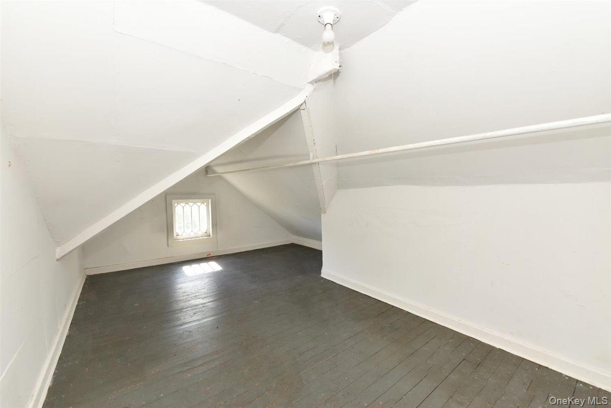 101 Wallace Street, Freeport, NY 11520