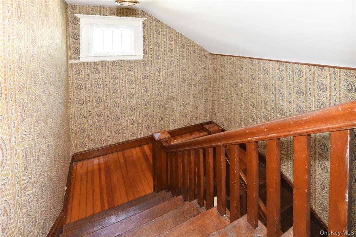 101 Wallace Street, Freeport, NY 11520