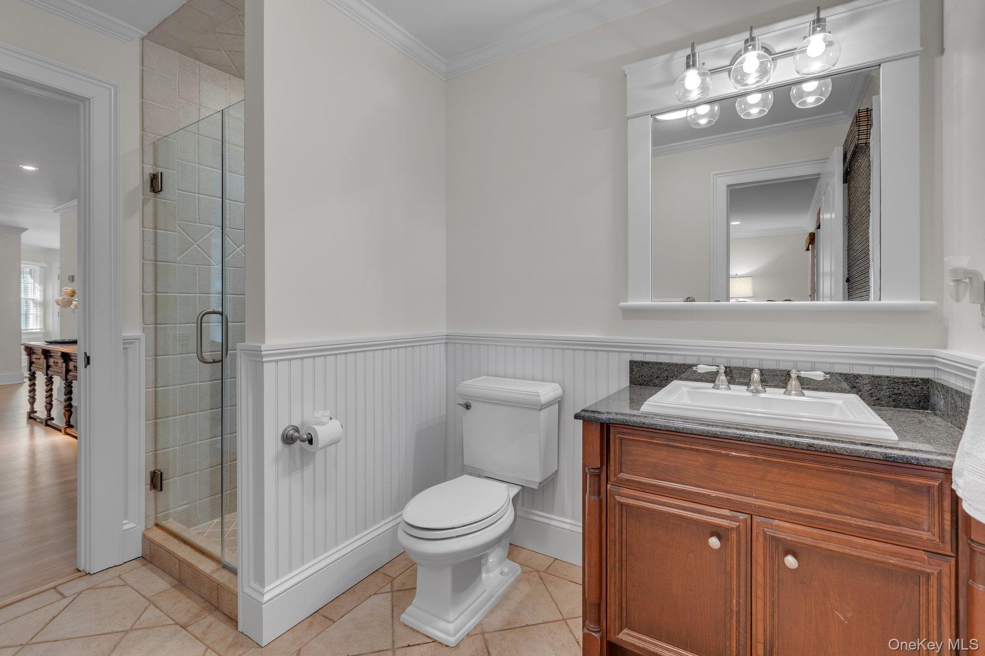 18 Landing Lane, East Quogue, NY 11942