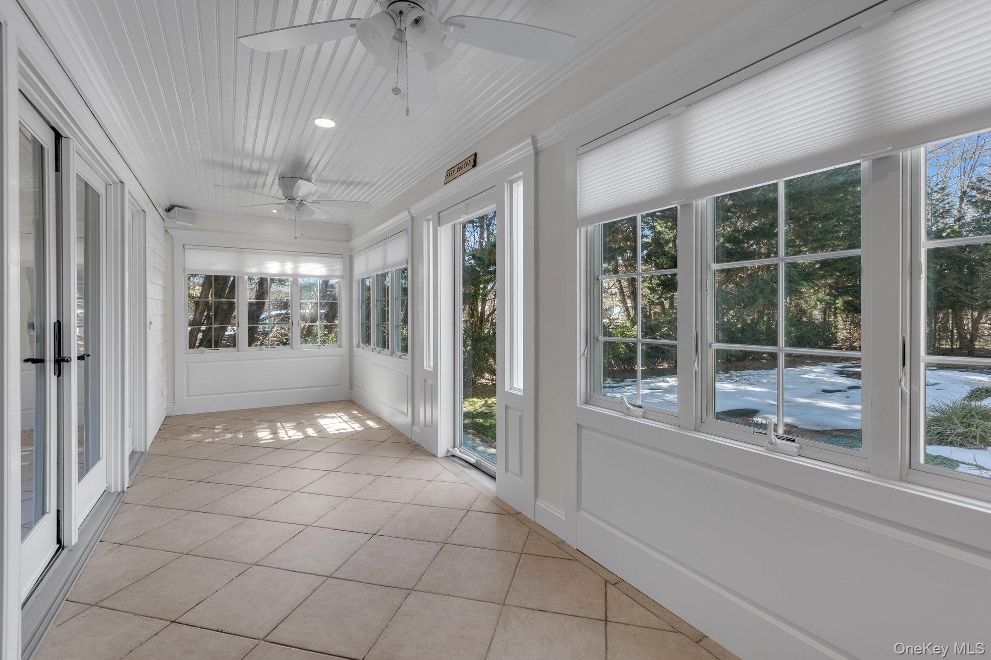 18 Landing Lane, East Quogue, NY 11942