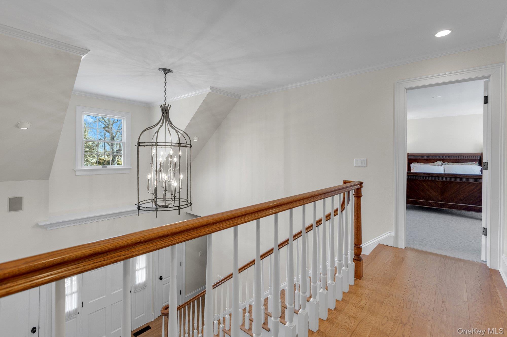 18 Landing Lane, East Quogue, NY 11942