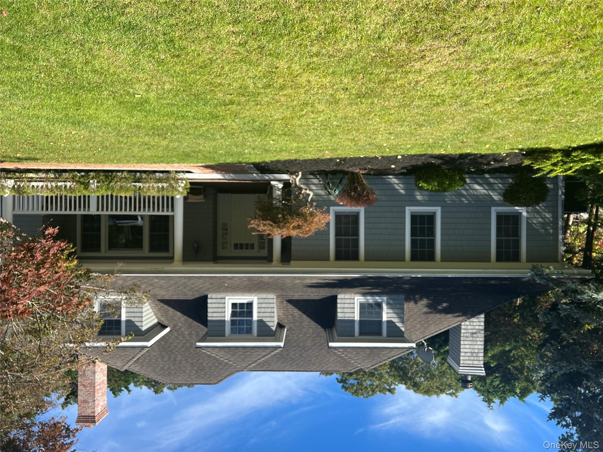 18 Landing Lane, East Quogue, NY 11942