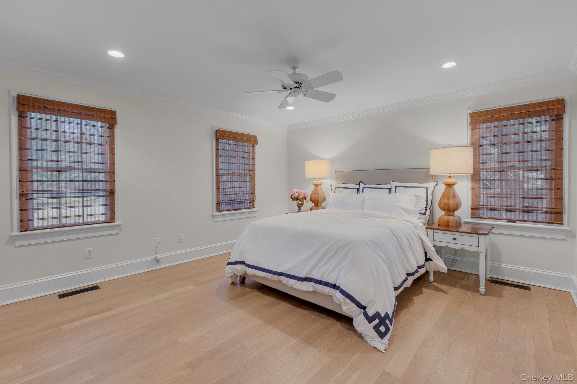 18 Landing Lane, East Quogue, NY 11942