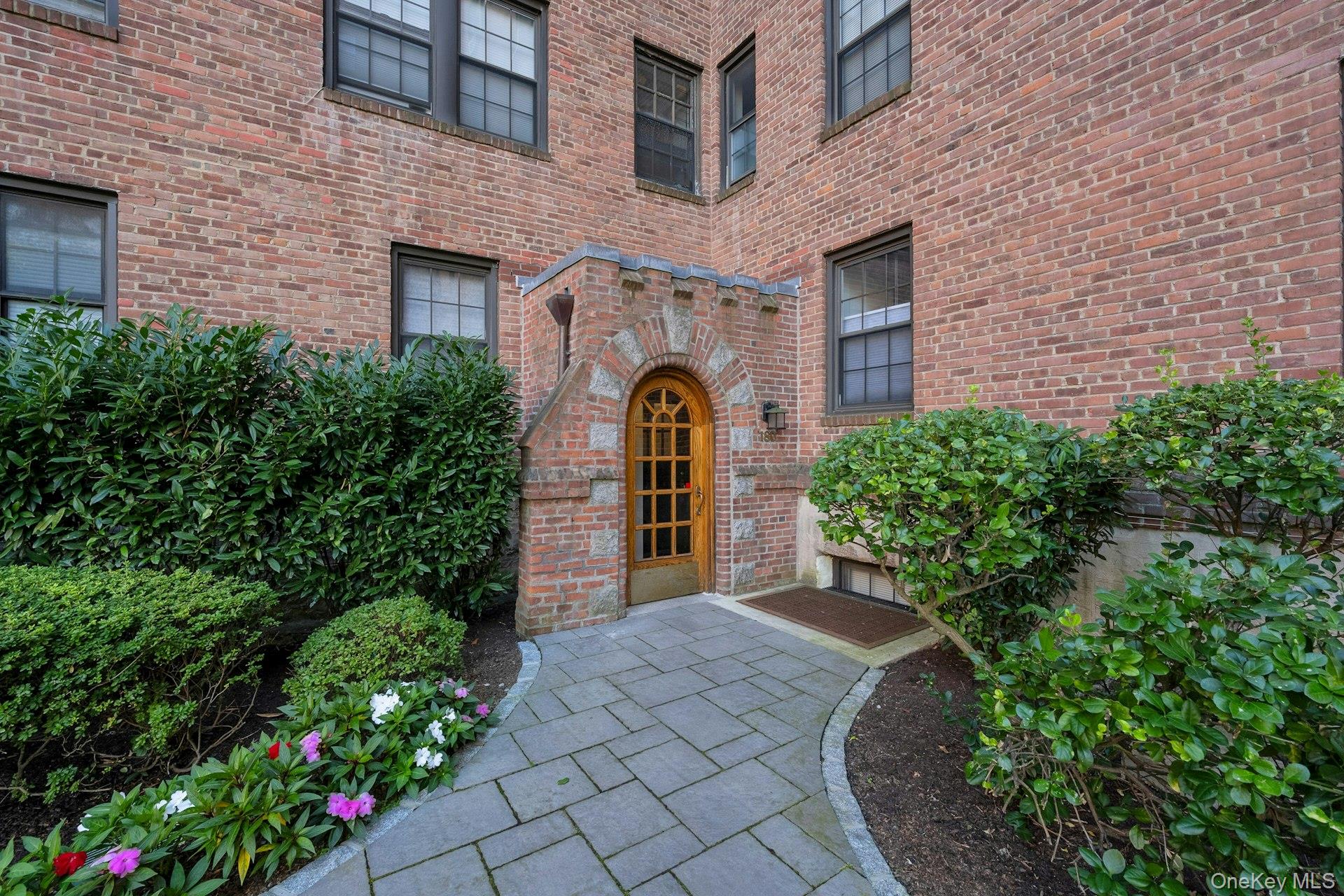 180 Garth Road # 6E, Scarsdale, NY 10583