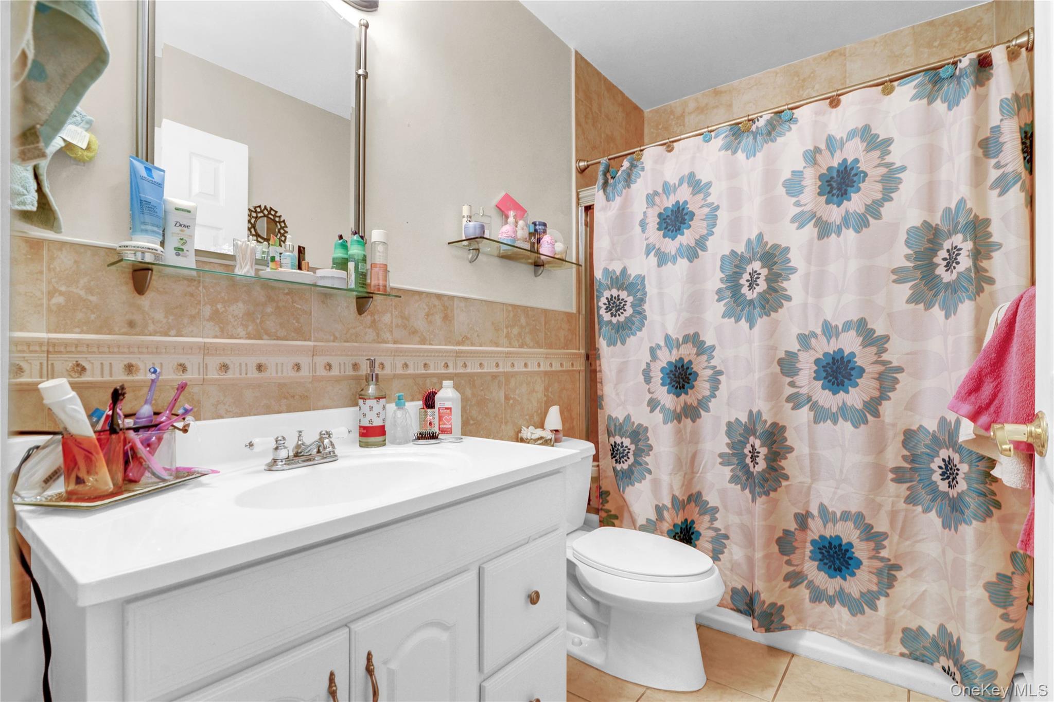 20-39 49th Street, Astoria, NY 11105