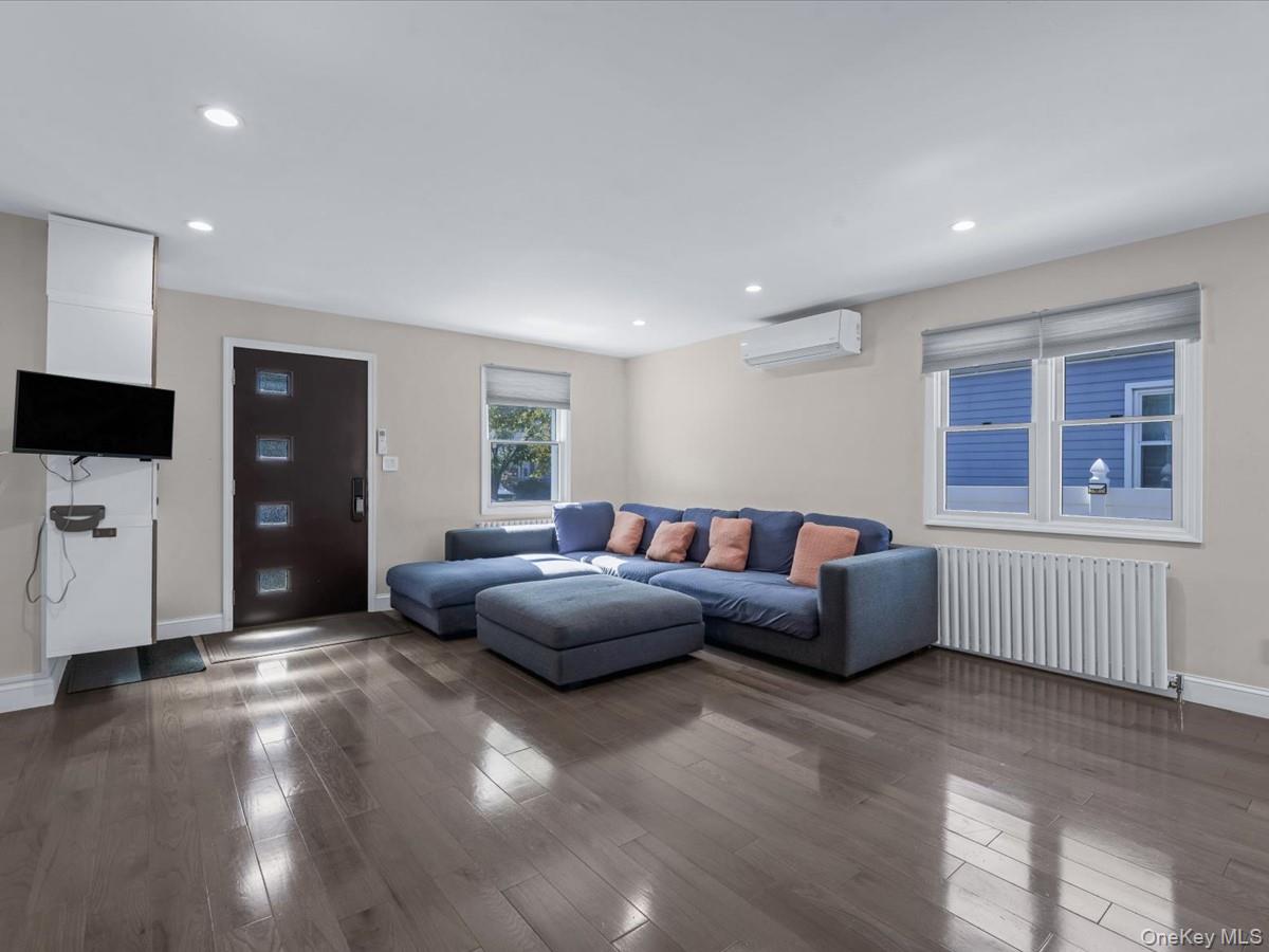 16337 20th Avenue, Whitestone, NY 11357