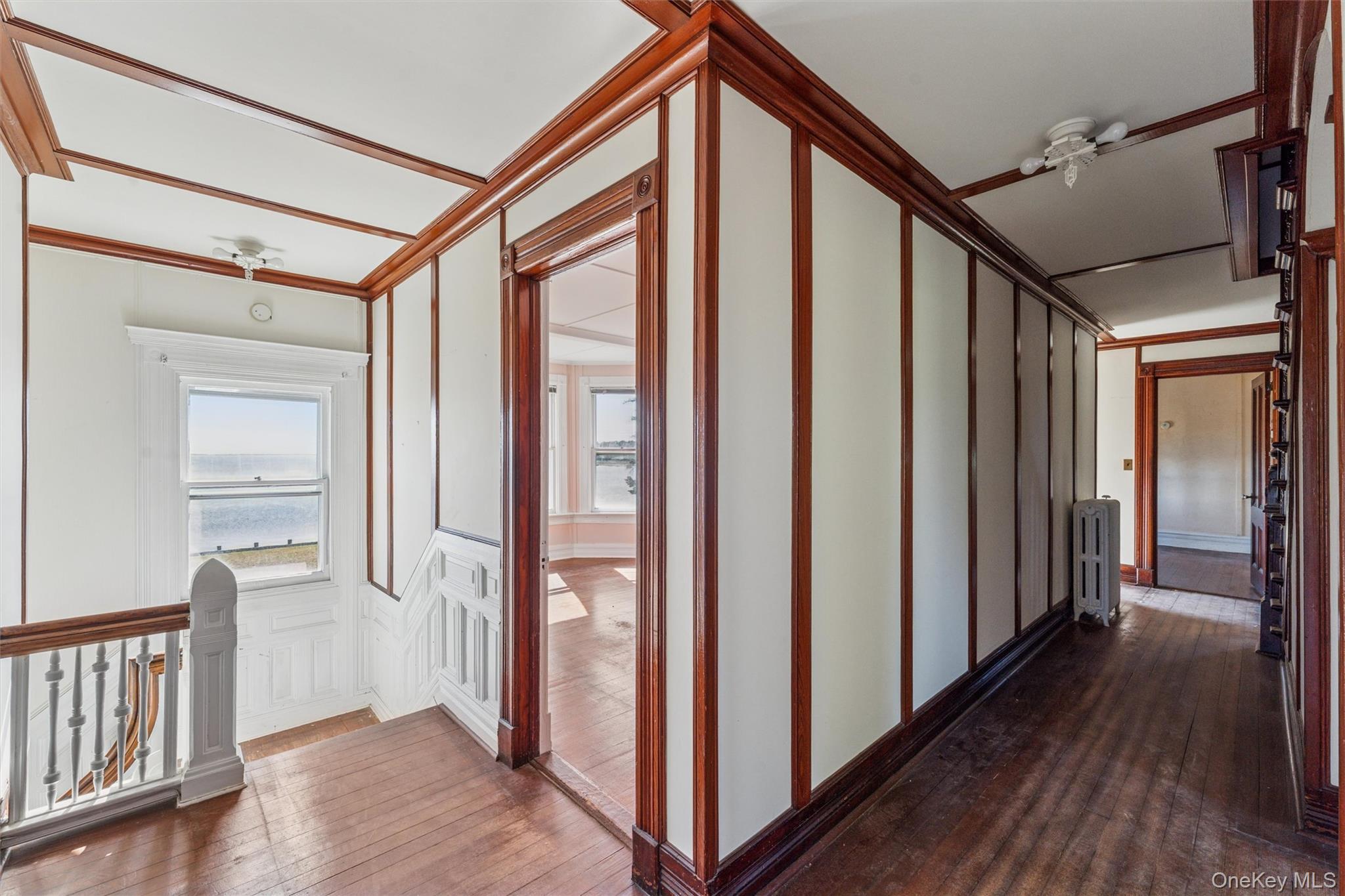 63 S Bay Ave, Eastport, NY 11941