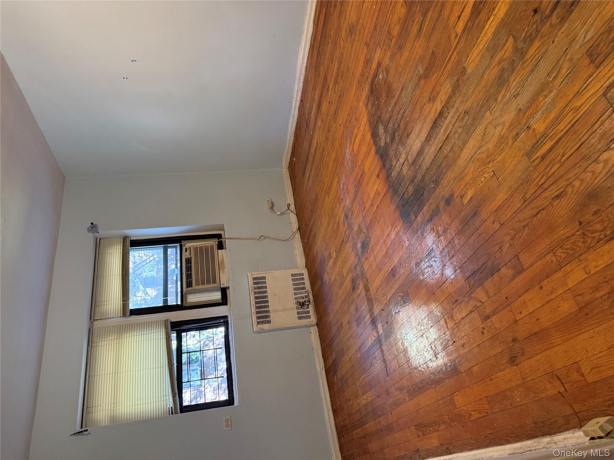 83-83 118th Street # #4A, Kew Gardens, NY 11415