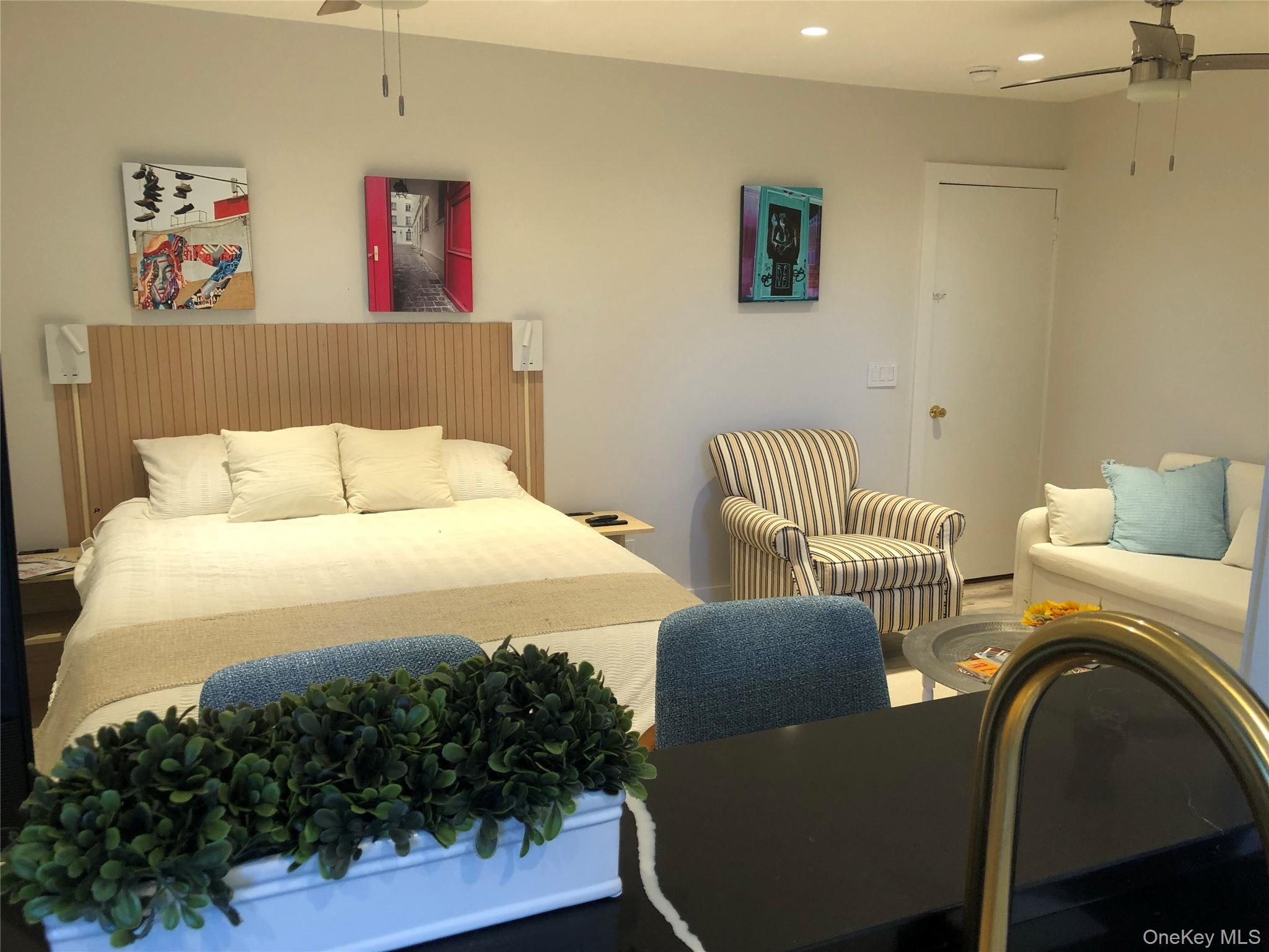 94 Main Street # 3, Westhampton Beach, NY 11978