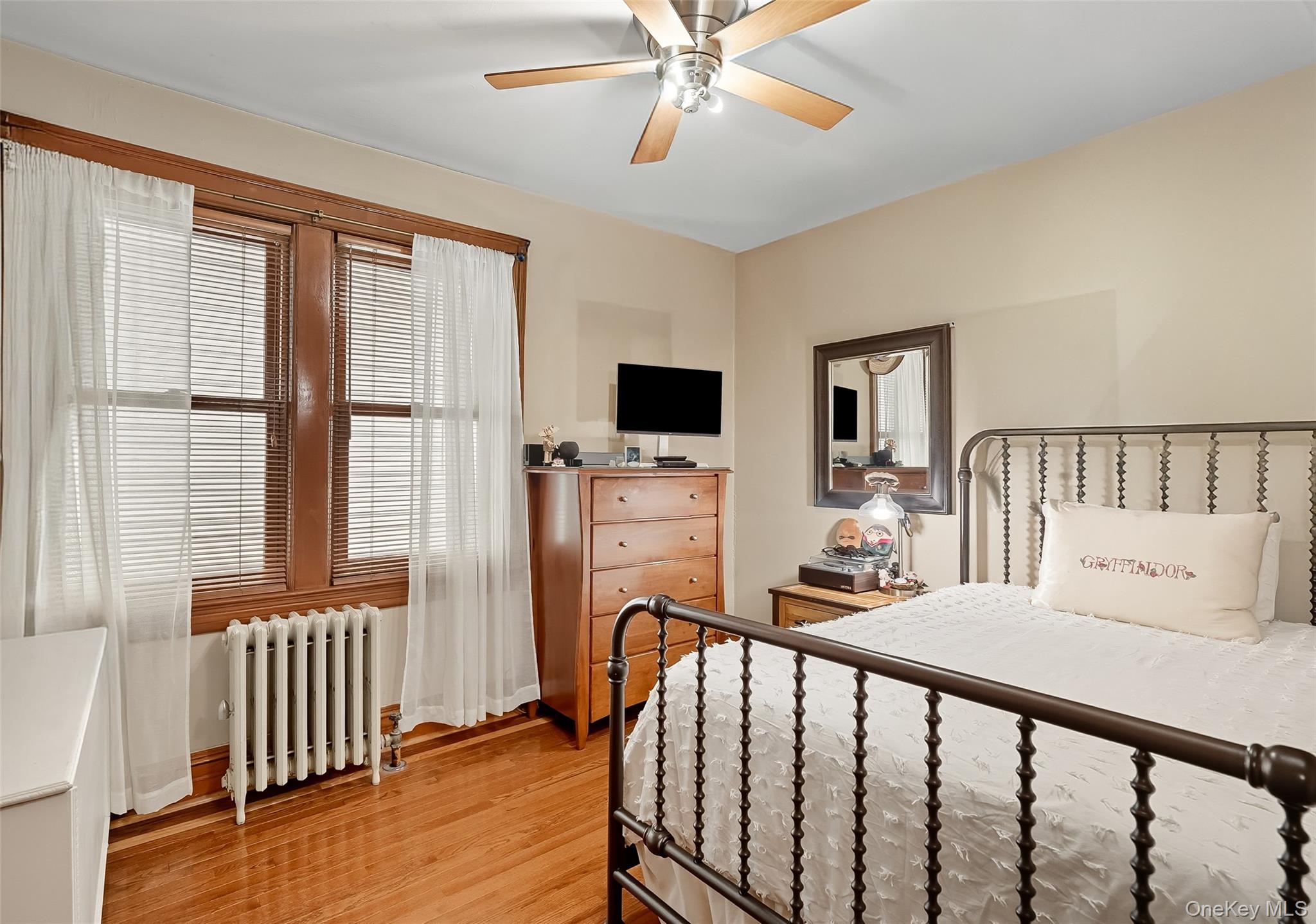 1444 Gillespie Avenue, Bronx, NY 10461