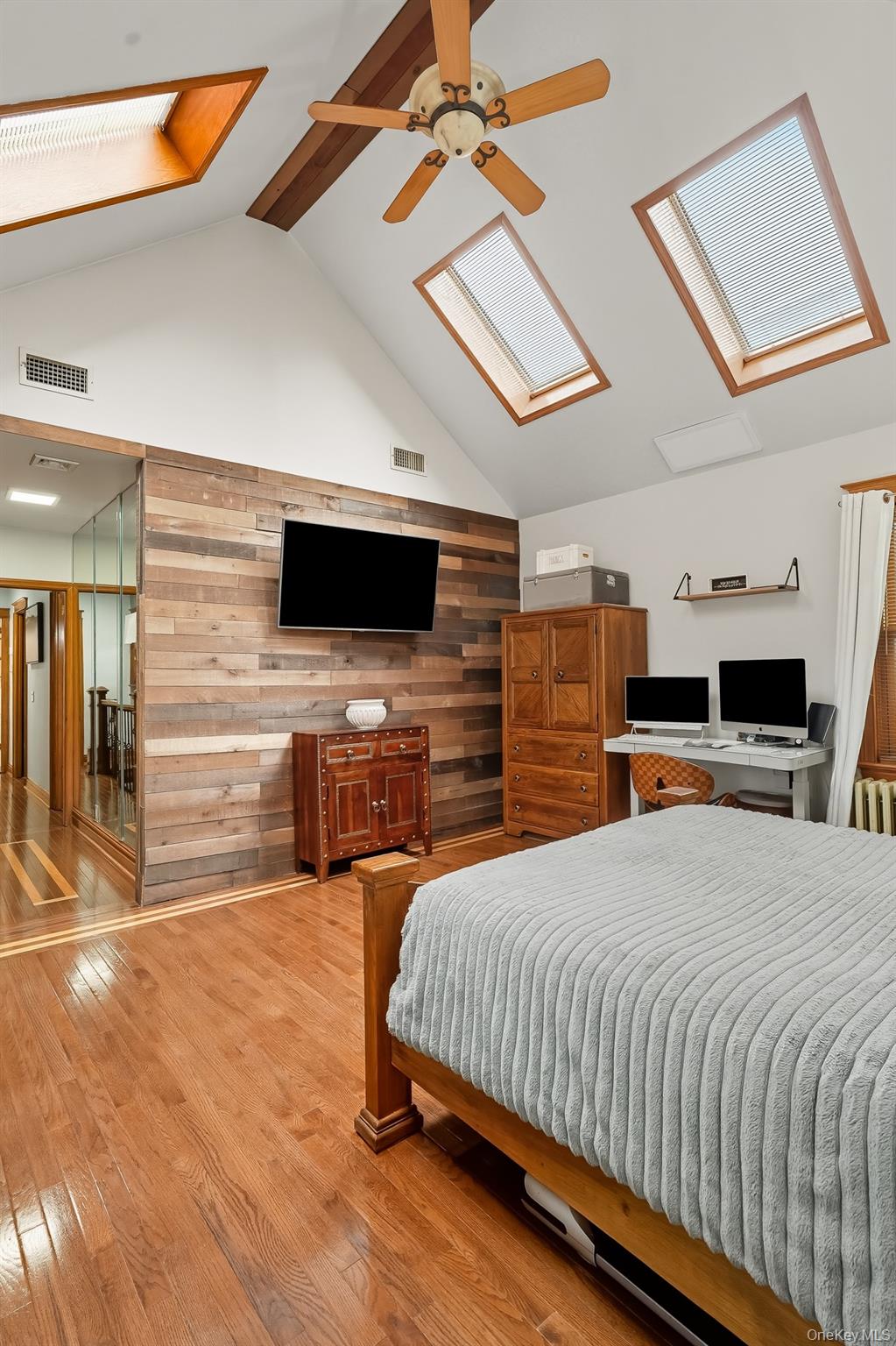 1444 Gillespie Avenue, Bronx, NY 10461