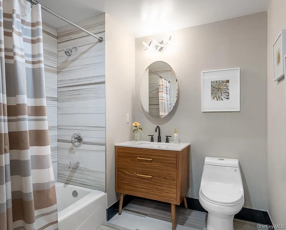 26-15 4 Street # 5A, Astoria, NY 11102