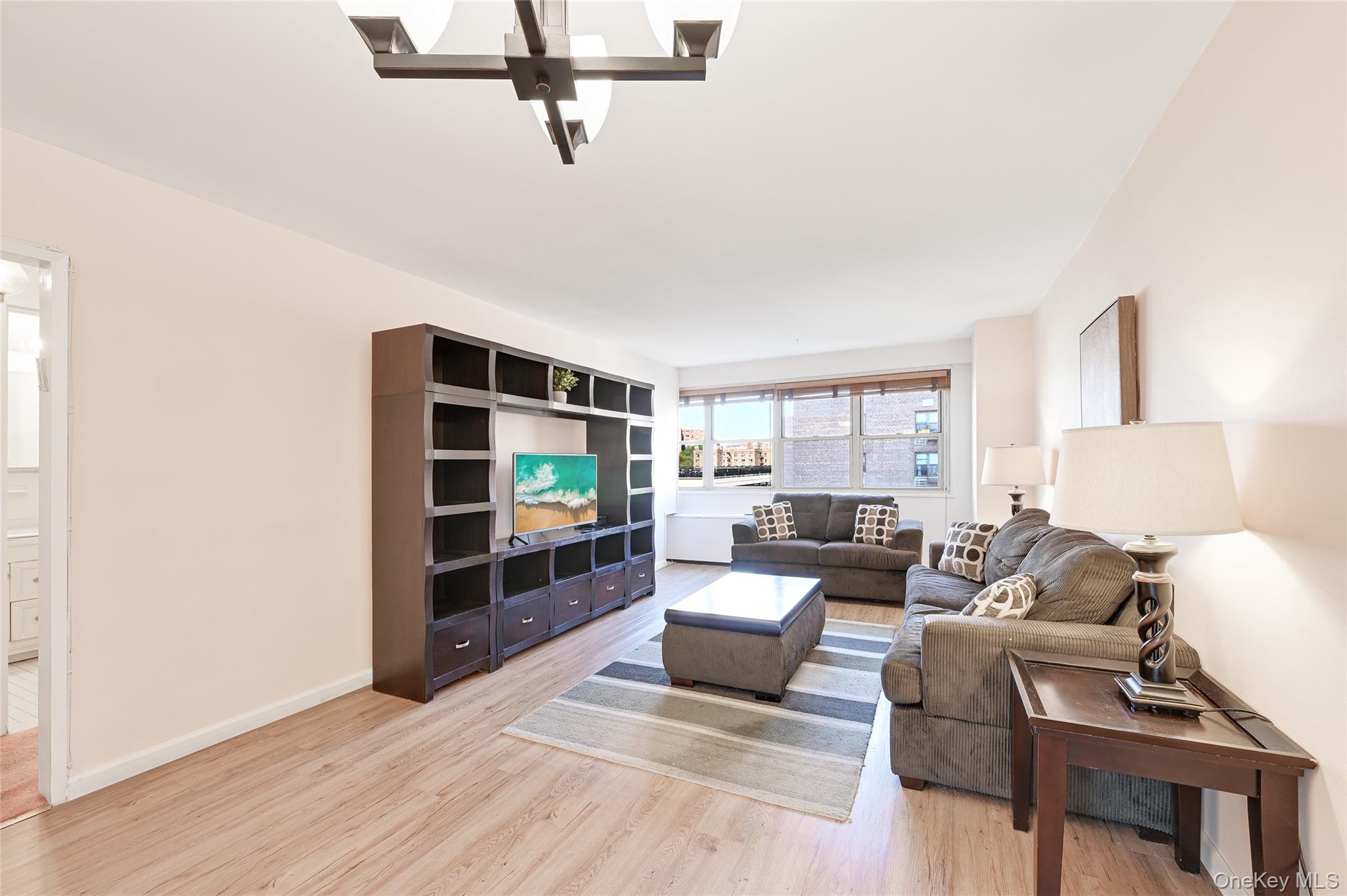 102-30 66th Road # #6C, Forest Hills, NY 11375