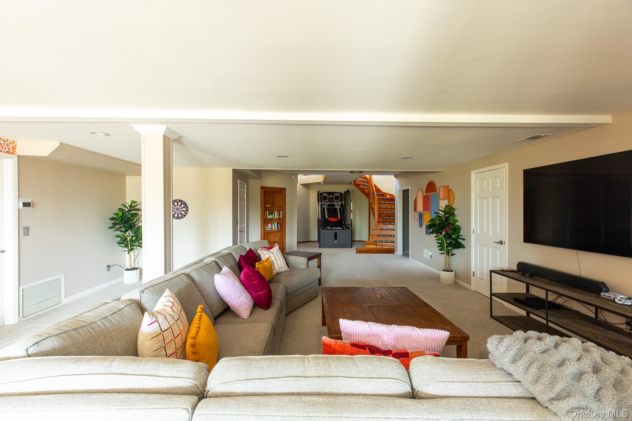 69 Cedar Pond Lane, Chester, NY 10918