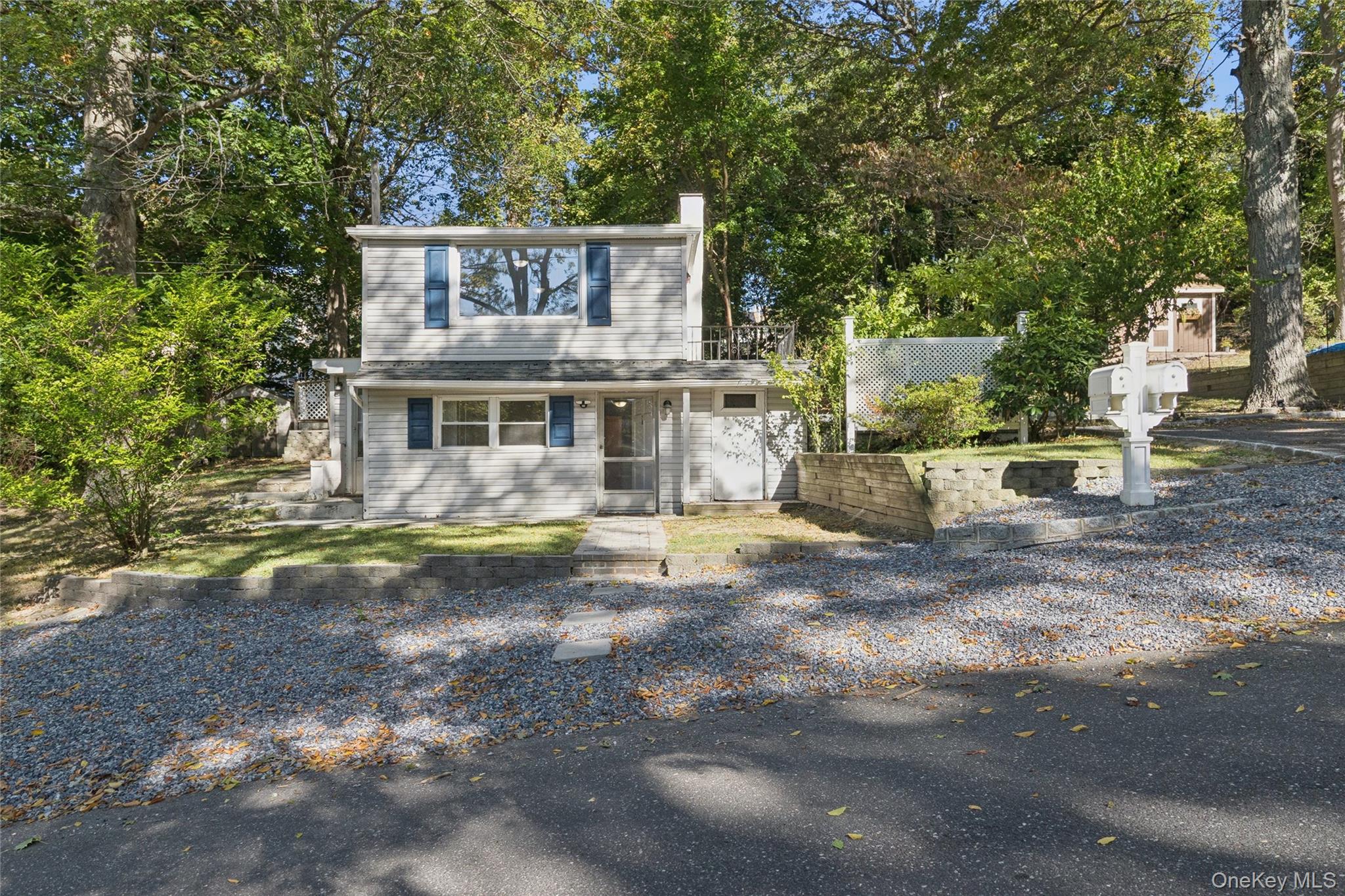 7 Yucca Road, Rocky Point, NY 11778