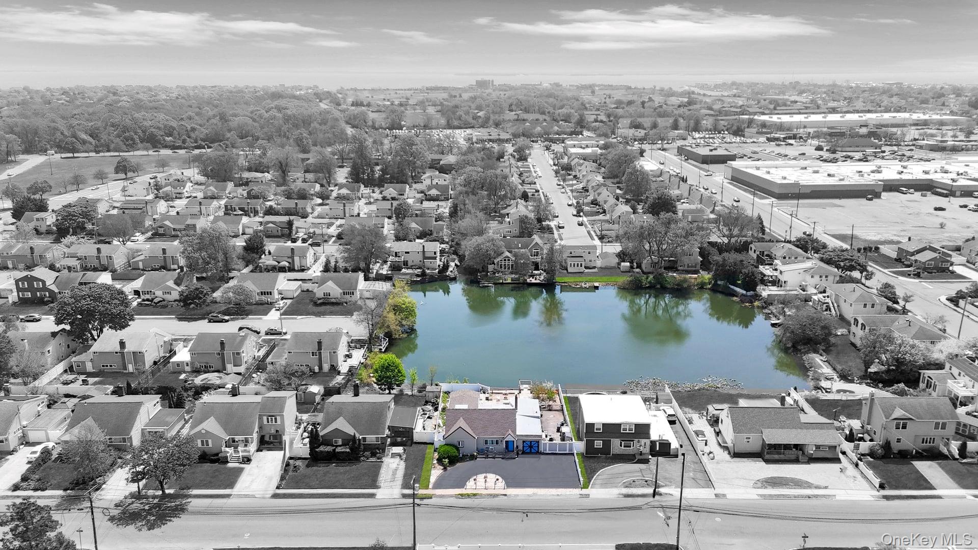 24 Raynor Street, West Babylon, NY 11704