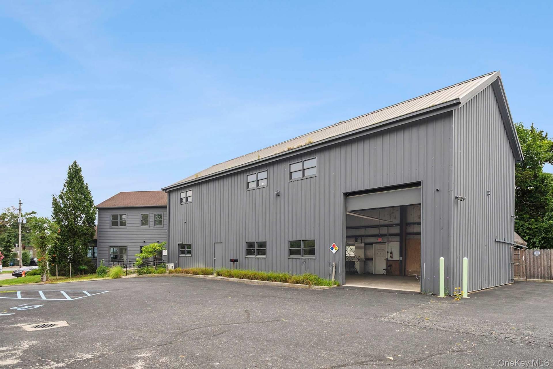 468 County Road 39, Southampton, NY 11968