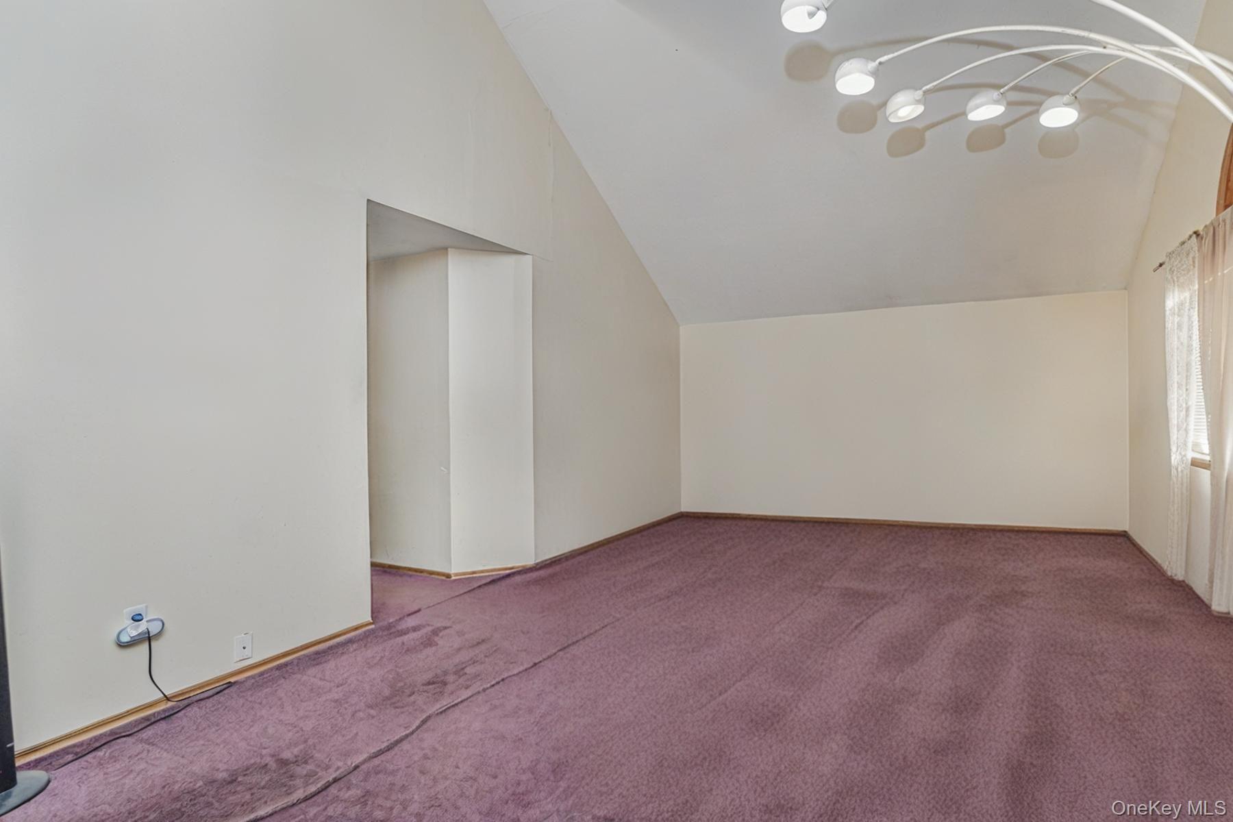 51 Rockwell Avenue, Staten Island, NY 10305