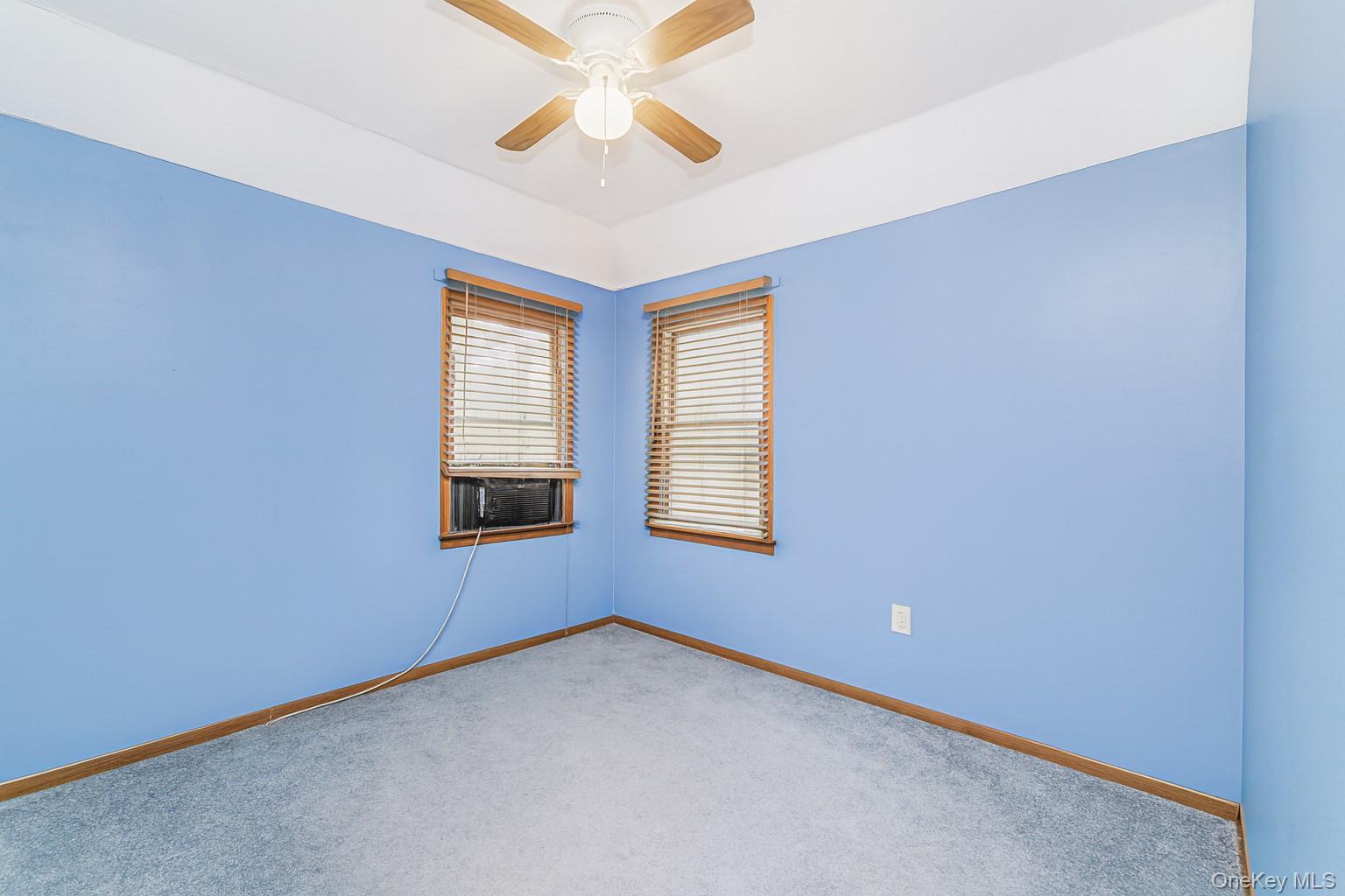 51 Rockwell Avenue, Staten Island, NY 10305