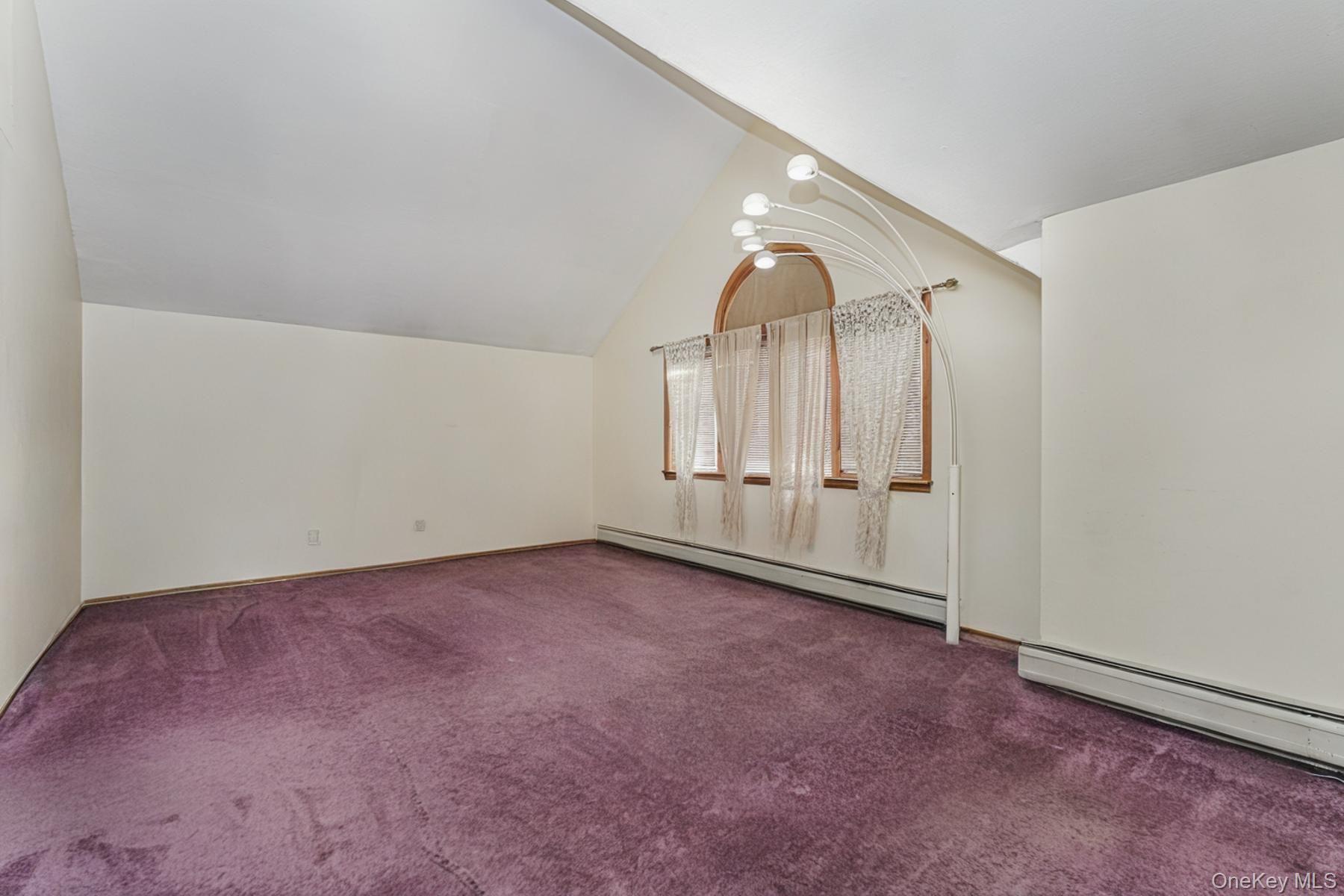 51 Rockwell Avenue, Staten Island, NY 10305