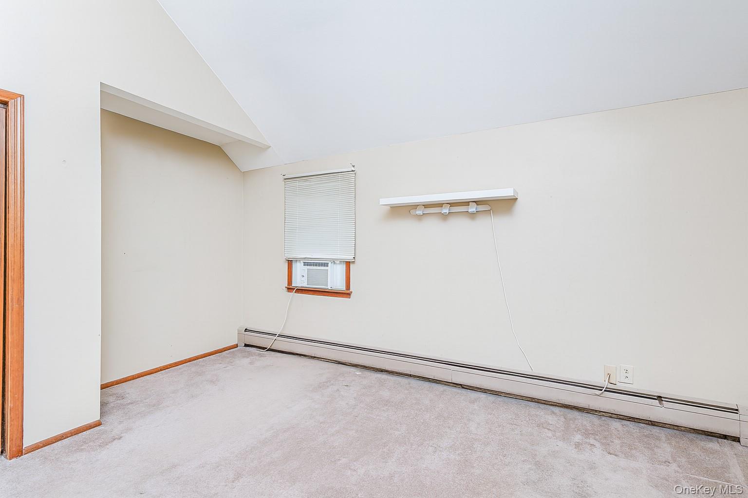 51 Rockwell Avenue, Staten Island, NY 10305