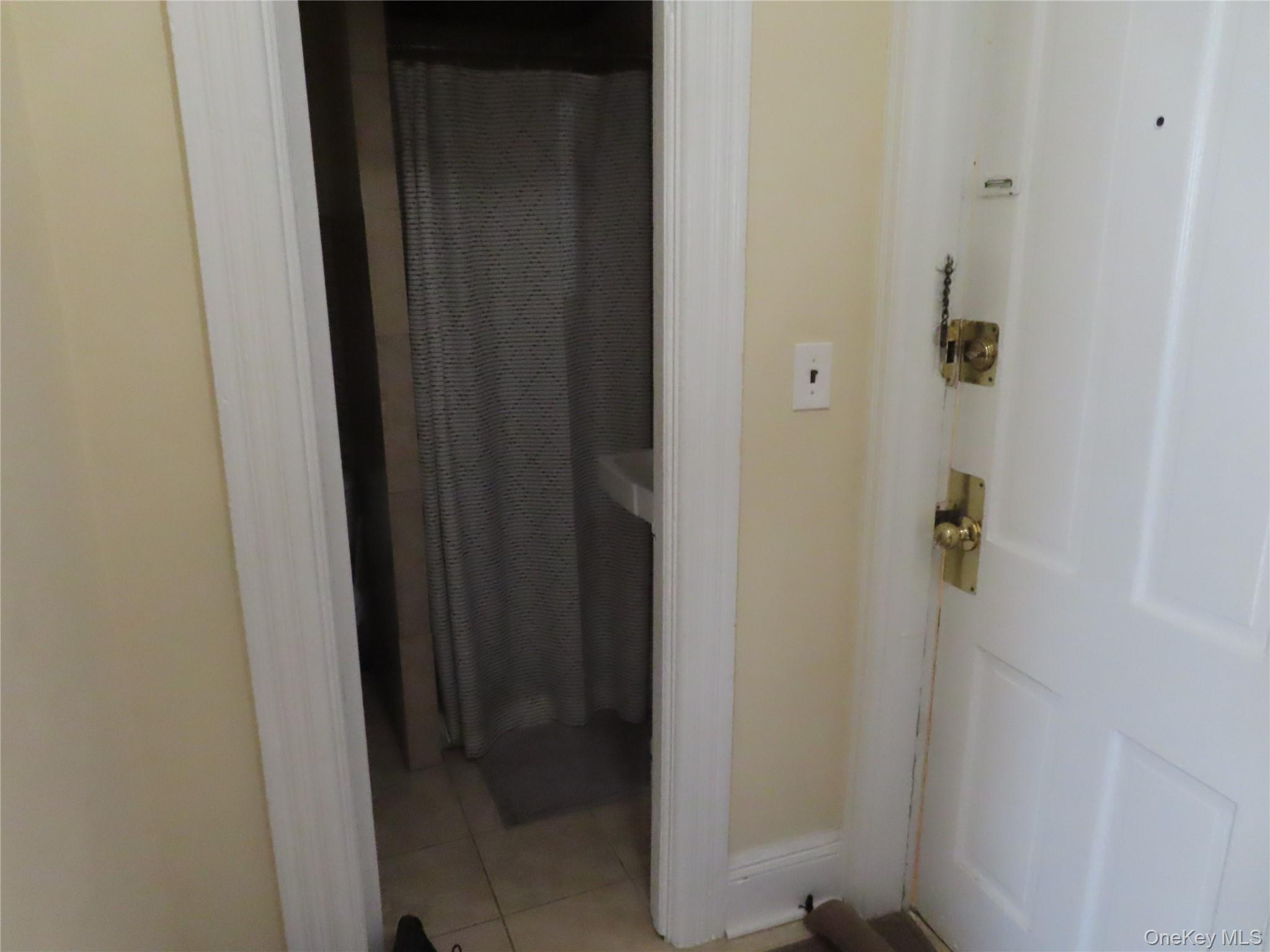 13 S Bayles Avenue, Port Washington, NY 11050