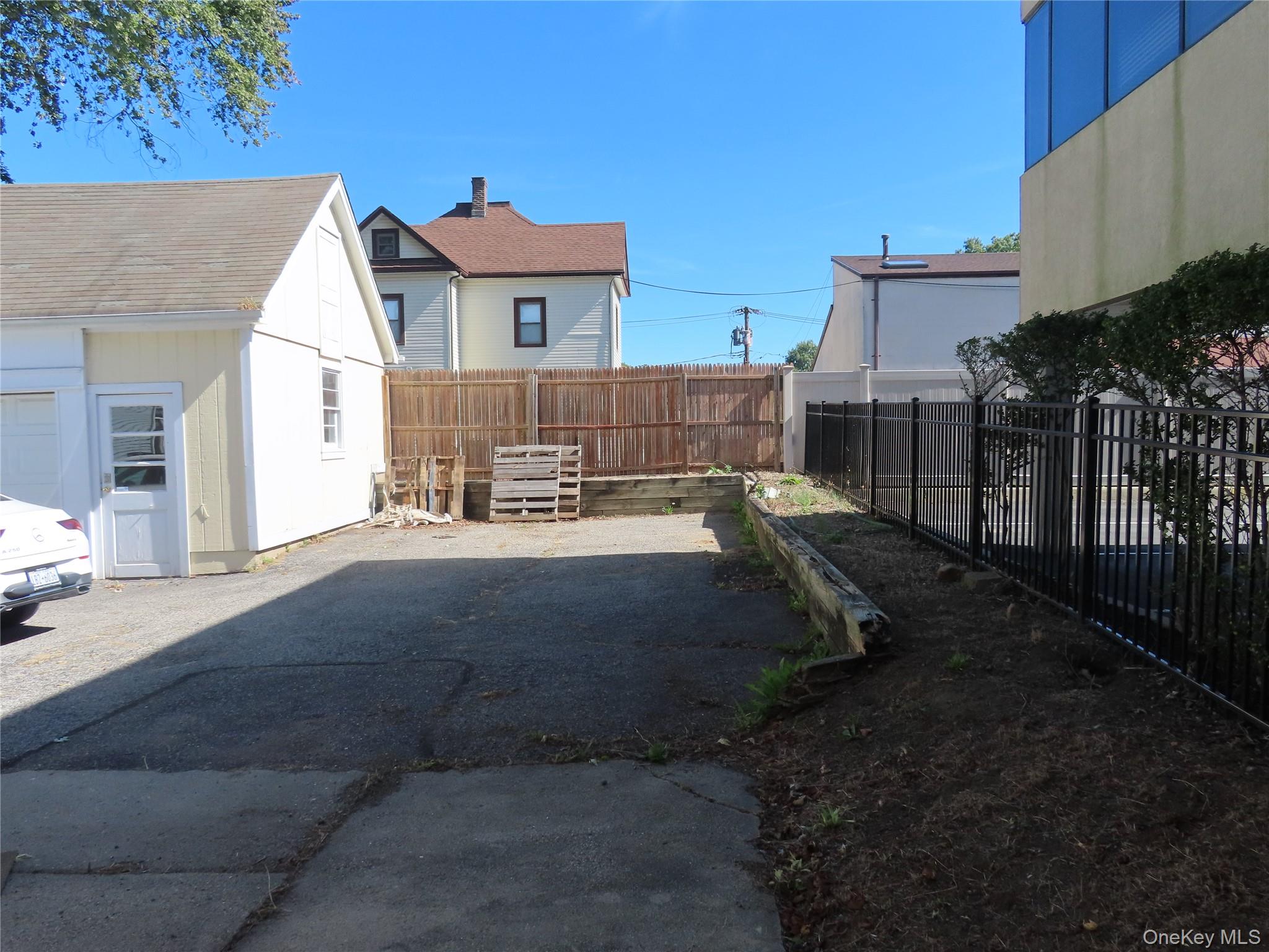 13 S Bayles Avenue, Port Washington, NY 11050