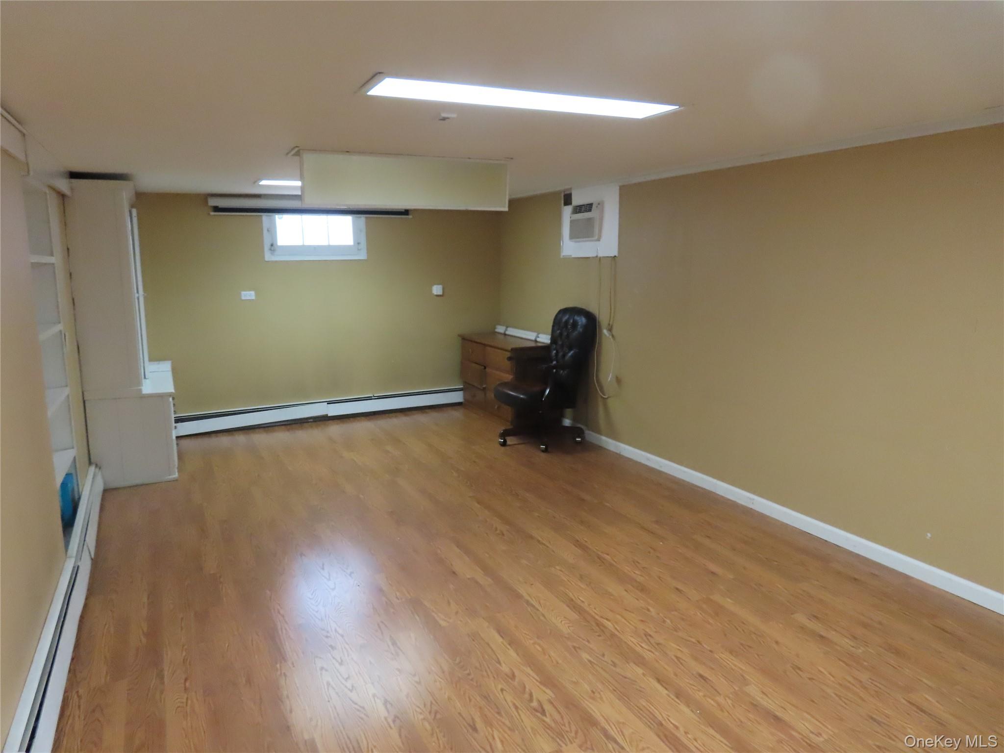 13 S Bayles Avenue, Port Washington, NY 11050