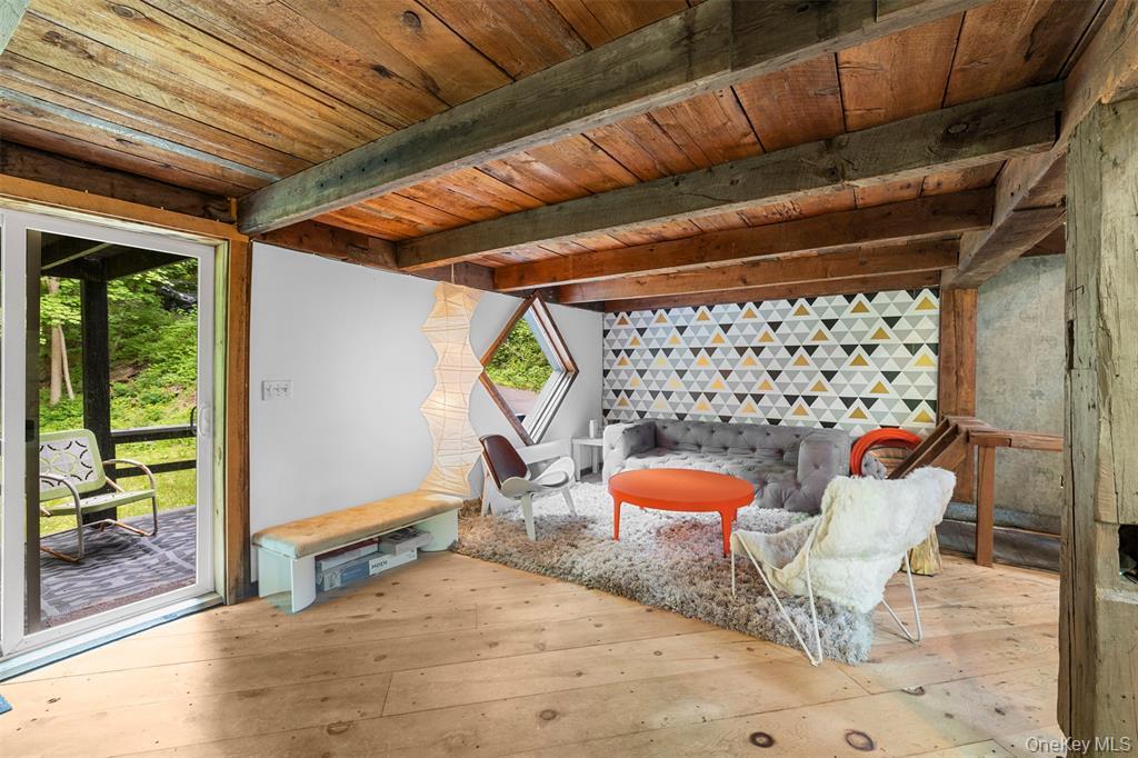 66 Hill Road, Kingston, NY 12401