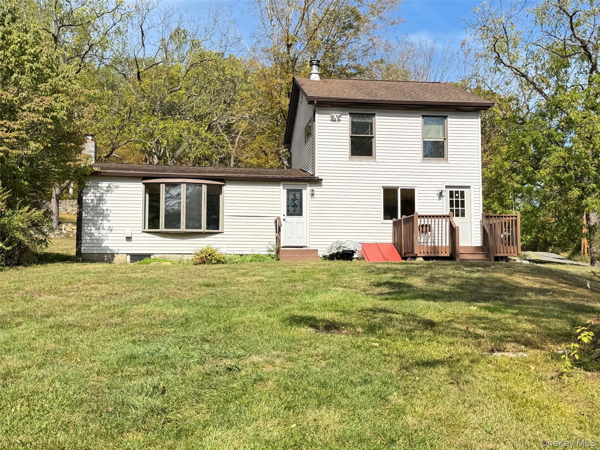 161 Canopus Hollow Road, Putnam Valley, NY 10579