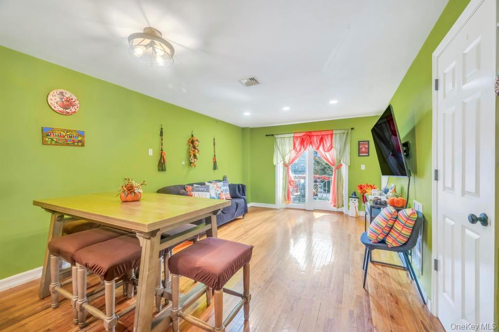 10314 Rockaway Beach Boulevard # 2B, Rockaway Beach, NY 11694