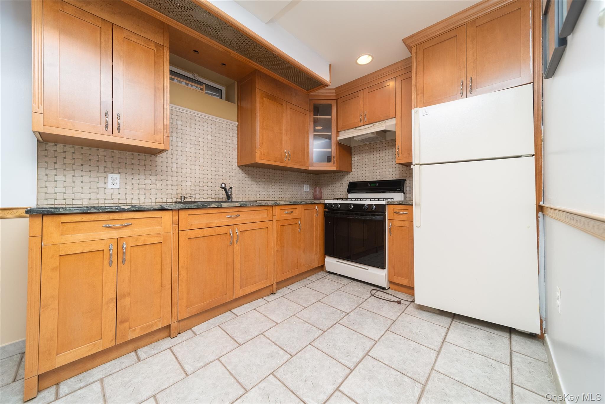 151-25 21 Avenue, Whitestone, NY 11357