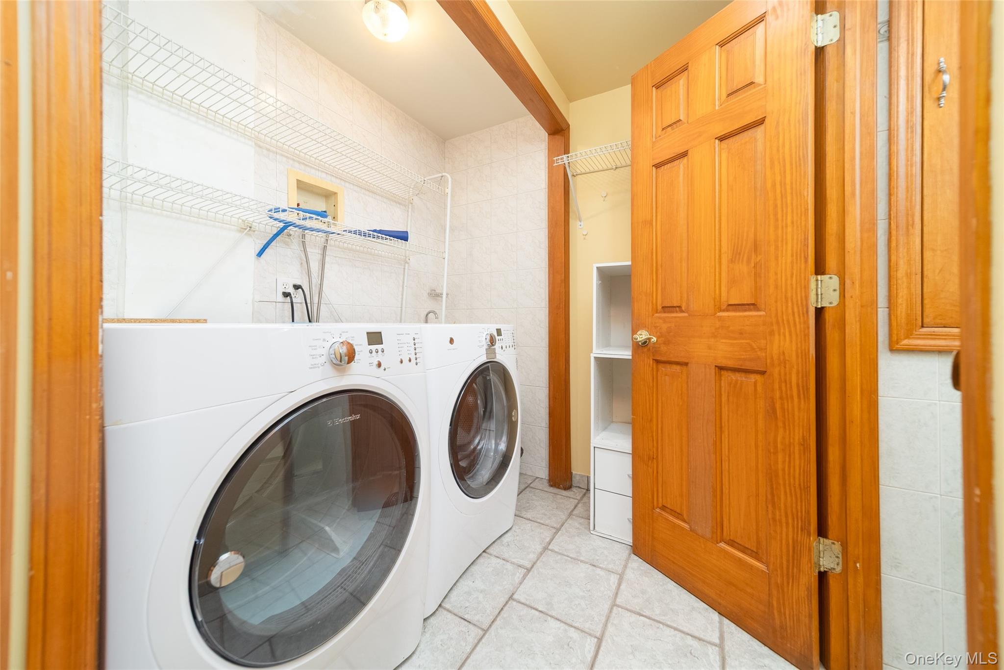 151-25 21 Avenue, Whitestone, NY 11357