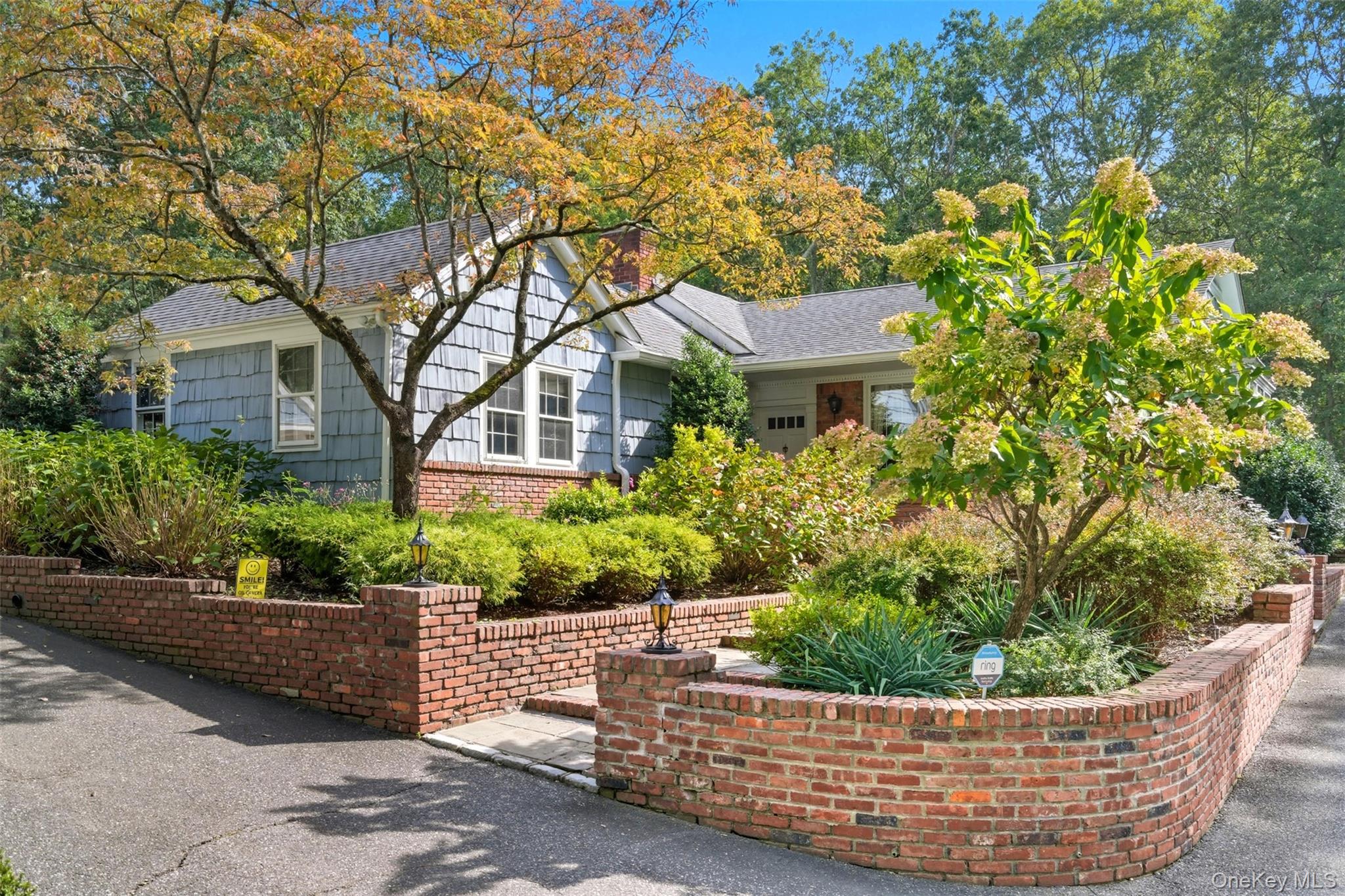 250 Manor Road, Huntington, NY 11743