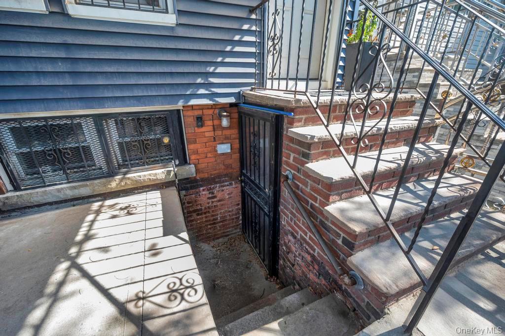 323 Barbey Street, Brooklyn, NY 11207